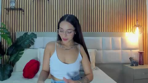 Snapshot of roseaurora chatting on February 2026 12:31:01 PM roseaurora online show from February 2026 12:31:01 PM