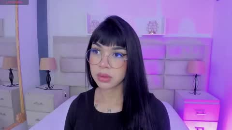 Rose online show from February 2025 01:05:01 PM