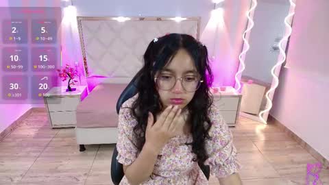 rosee_tay1 online show from January 2026 11:56:02 AM