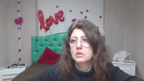 Snapshot of rosehille chatting on February 2026 06:58:02 AM RoseHille online show from February 2026 06:58:02 AM