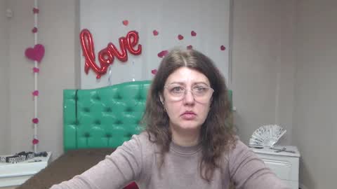 Snapshot of rosehille chatting on February 2026 06:46:02 AM RoseHille online show from February 2026 06:46:02 AM