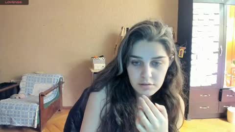 Snapshot of roselina_ chatting on May 2026 04:57:01 PM Rose online show from May 2026 04:57:01 PM