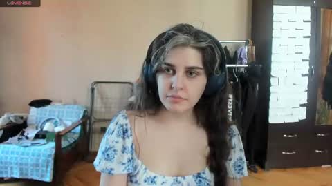 Snapshot of roselina_ chatting on June 2026 09:36:02 AM Rose online show from June 2026 09:36:02 AM