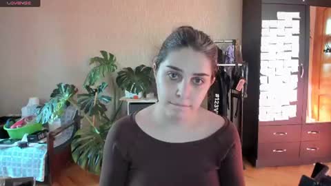 Snapshot of roselina_ chatting on July 2026 03:32:02 PM Rose online show from July 2026 03:32:02 PM