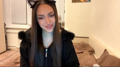 Snapshot of rosenavillifana chatting on November 2025 03:02:01 PM Mimi online show from November 2025 03:02:01 PM