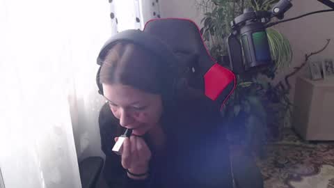 Lina online show from April 2026 10:05:01 AM