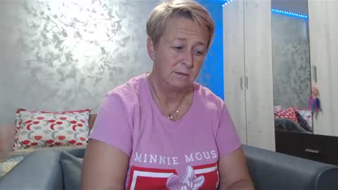 Lovepinklilly online show from January 2025 06:35:02 PM