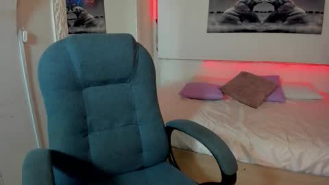 rosi_cooper online show from February 2026 11:09:01 AM