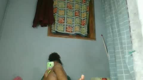 Snapshot of rosia22 chatting on October 2025 07:55:01 PM rosia22 online show from October 2025 07:55:01 PM