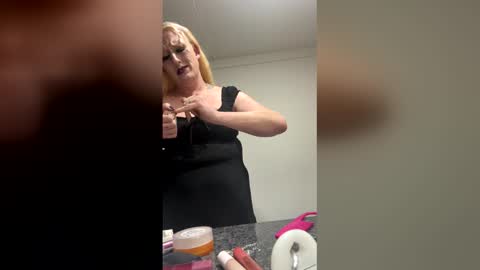 rosieleebrown online show from March 2026 04:16:02 AM