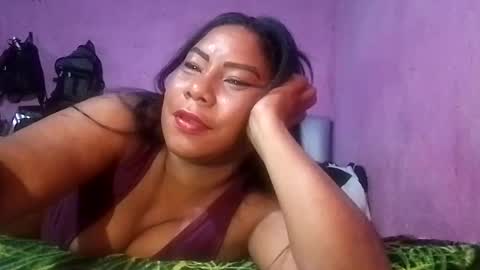 Snapshot of rosmerynava chatting on December 2024 02:22:02 AM rosmerynavarro online show from December 2024 02:22:02 AM