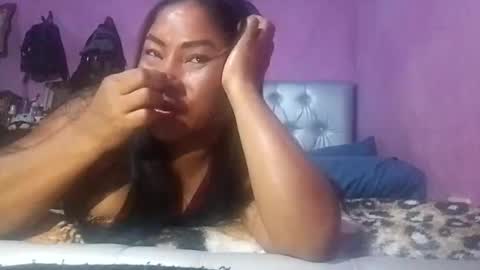 Snapshot of rosmerynava chatting on January 2025 01:38:02 AM rosmerynavarro online show from January 2025 01:38:02 AM