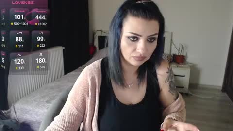 Snapshot of rosse2683 chatting on February 2025 09:06:02 PM rosse2683 online show from February 2025 09:06:02 PM