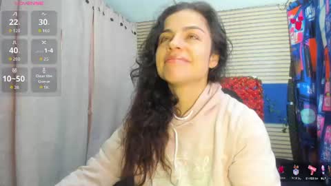 Snapshot of rosse_25 chatting on July 2026 12:34:01 PM Would you like to help me with supplementation and sports suits so I can compete in powerlifting online show from July 2026 12:34:01 PM