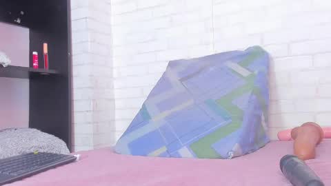 Snapshot of rosse_thompson11 chatting on February 2025 08:21:01 PM rosse_thompson11 online show from February 2025 08:21:01 PM