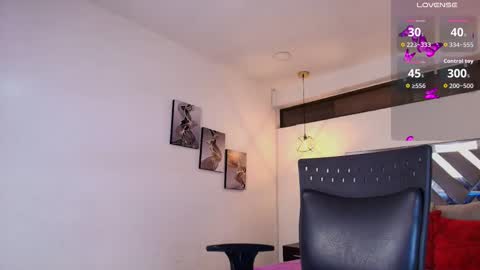 Ross online show from November 2025 04:33:02 AM