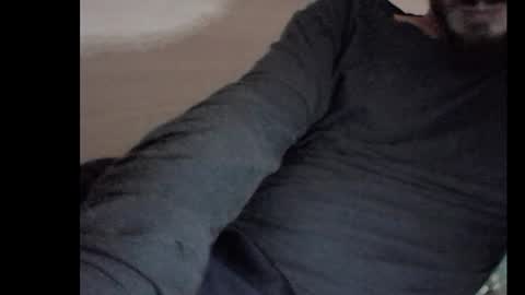 Snapshot of rossini90 chatting on November 2025 08:53:01 PM rossini90 online show from November 2025 08:53:01 PM