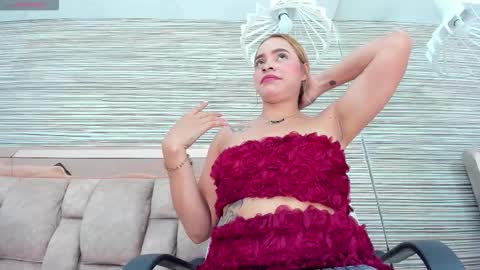 Snapshot of rossy_roose chatting on March 2026 07:20:02 PM Rossy online show from March 2026 07:20:02 PM