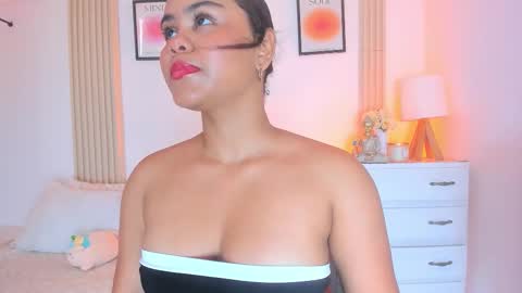 rossy_x online show from February 2026 06:31:01 PM