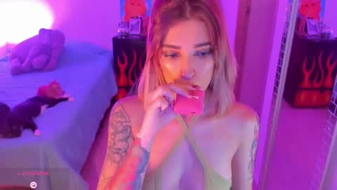 rot_wallace online show from March 2026 10:48:01 PM