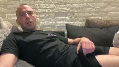 rotteei1 online show from April 2026 04:06:02 AM