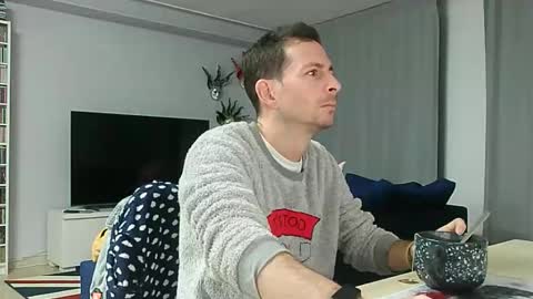 roubarixx online show from December 2025 08:12:01 AM