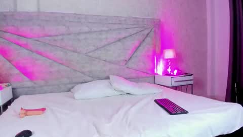 ROUSE  online show from November 2025 09:14:02 PM