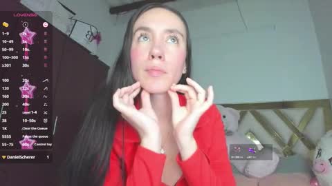 rousee_yarelds online show from October 2025 06:05:01 AM