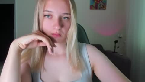 Snapshot of rousereed chatting on July 2026 07:01:02 AM Rouse online show from July 2026 07:01:02 AM