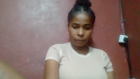 rovaelyah online show from March 2026 03:26:02 PM