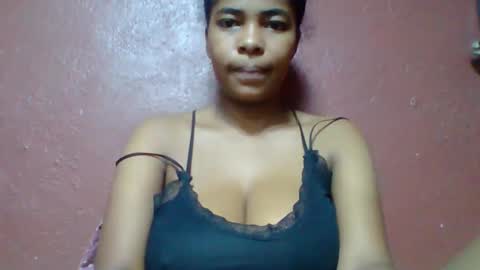 Snapshot of rovaelyah chatting on May 2026 02:20:02 AM rovaelyah online show from May 2026 02:20:02 AM