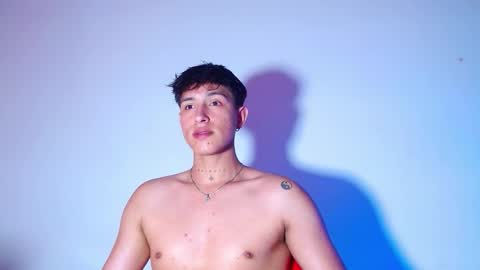 rowanboy23 online show from February 2026 07:34:01 PM