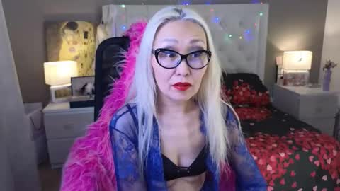 Snapshot of roxalanastar chatting on February 2026 11:09:01 PM Roxalana online show from February 2026 11:09:01 PM