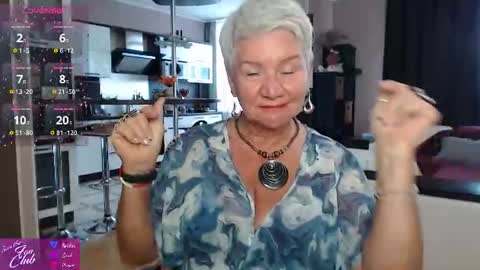 Roxana online show from June 2026 02:16:02 PM