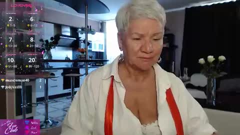 Roxana online show from July 2026 03:18:01 PM