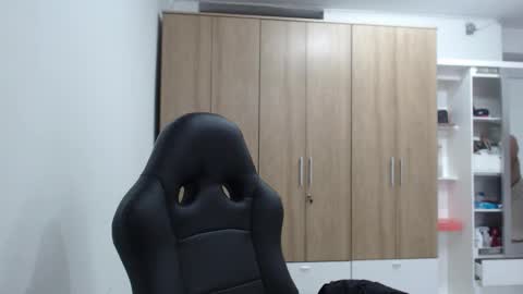 Roxana online show from February 2026 07:12:01 PM