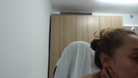 Roxana online show from March 2026 02:05:02 AM