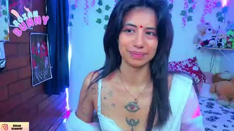 Snapshot of roxanbunny chatting on June 2026 04:15:01 PM roxxy online show from June 2026 04:15:01 PM