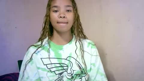 roxanne_98 online show from January 2026 02:43:02 PM