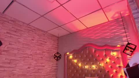 roxanne_han online show from October 2025 11:39:02 AM