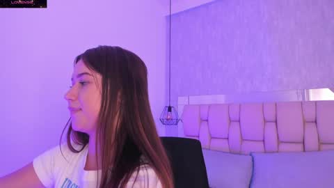 Roxie  online show from February 2025 02:26:01 AM