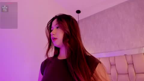 Snapshot of roxie_summers chatting on May 2026 07:29:01 PM Roxie online show from May 2026 07:29:01 PM