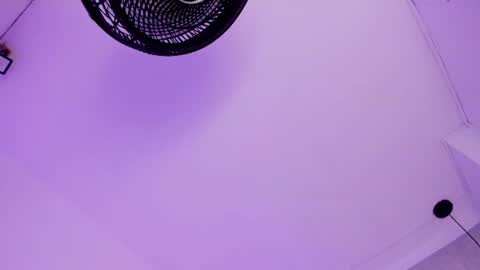 Snapshot of roxie_summers chatting on June 2026 07:41:02 PM Roxie online show from June 2026 07:41:02 PM