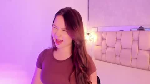 Snapshot of roxie_summers chatting on July 2026 07:31:02 PM Roxie online show from July 2026 07:31:02 PM