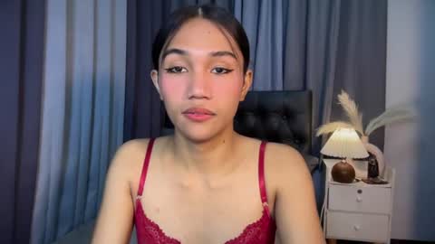 Snapshot of roxiethogersen chatting on June 2026 12:33:01 AM roxiethogersen online show from June 2026 12:33:01 AM