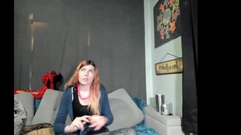 roxihazeleyes online show from October 2025 09:02:01 PM