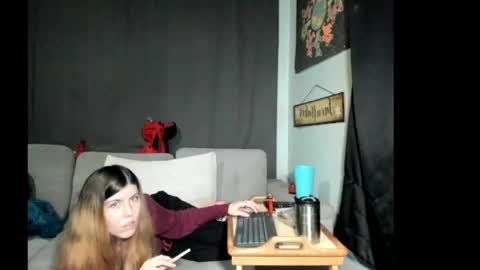 roxihazeleyes online show from May 2026 07:28:02 AM