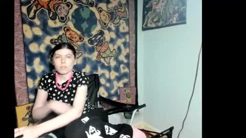 Snapshot of roxihazeleyes chatting on July 2026 08:59:01 PM roxihazeleyes online show from July 2026 08:59:01 PM