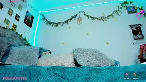 Roxxane online show from March 2025 08:18:02 AM
