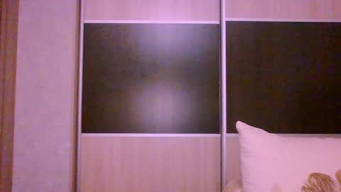 Snapshot of roxxywharton chatting on June 2026 11:42:01 AM Roxxy Wharton online show from June 2026 11:42:01 AM